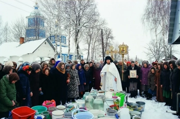 Храм в честь Покрова Пресвятой Богородицы с. Яловка Храм в честь Покрова Пресвятой Богородицы с. Яловка