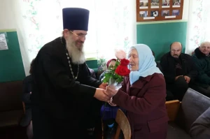 Вручение медалей труженикам тыла
