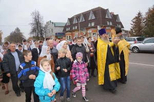 Архиерейское Богослужение и Крестный ход в поселке Климово