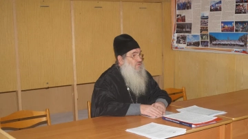 Беседа о защите Отечества в отделе полиции
