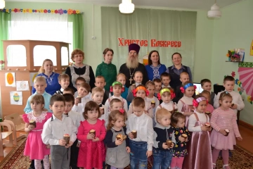 На празднике «Светлое Христово Воскресение» в детском саду села Сачковичи На празднике «Светлое Христово Воскресение» в детском саду села Сачковичи