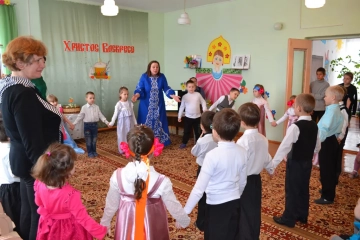 На празднике «Светлое Христово Воскресение» в детском саду села Сачковичи На празднике «Светлое Христово Воскресение» в детском саду села Сачковичи