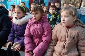 Школьники посетили сельский храм Школьники посетили сельский храм