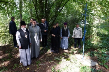 Климовское благочиние. Молебен и воскресник в Каменском Успенском монастыре Климовское благочиние. Молебен и воскресник в Каменском Успенском монастыре