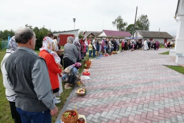 Освящение плодов в храме