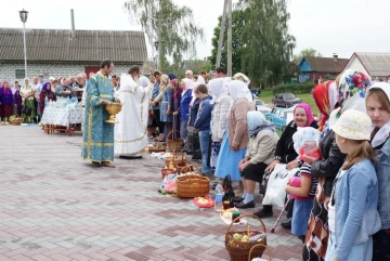 Освящение плодов в храме