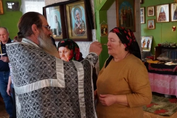 Совершение таинства Елеосвящения в Молитвенном доме Совершение таинства Елеосвящения в Молитвенном доме