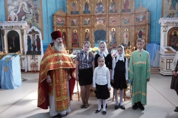 Празднование в честь Святых Жен-мироносиц