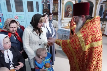 Празднование в честь Святых Жен-мироносиц