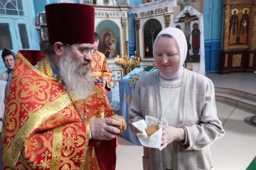 Празднование в честь Святых Жен-мироносиц