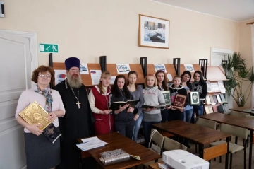 День православной книги в библиотеке поселка Климово