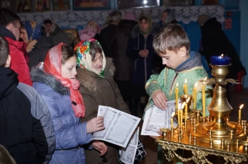 Климовское благочиние. Великое освящение воды и раздача просветительских листовок о Крещенской воде в Сачковичах