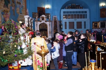 Климовское благочиние. Великое освящение воды и раздача просветительских листовок о Крещенской воде в Сачковичах