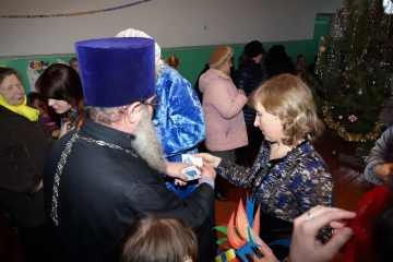 Рождественский концерт в Лобановской школе Рождественский концерт в Лобановской школе