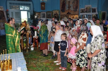 Праздник Пятидесятницы в храме Праздник Пятидесятницы в храме
