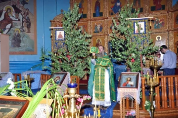 Праздник Пятидесятницы в храме Праздник Пятидесятницы в храме
