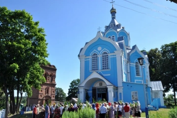 Праздник Пятидесятницы в храме Праздник Пятидесятницы в храме