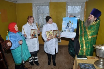 Освящение помещений ФАМП в селе Чернооково Климовского района Освящение помещений ФАМП в селе Чернооково Климовского района