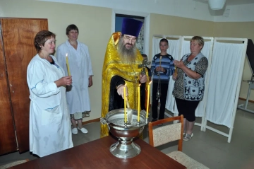 Освящение помещений ФАМП в селе Истопки Климовского района