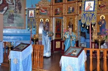 Местночтимое празднование в честь иконы Божией Матери «Достойно есть»