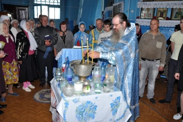 Местночтимое празднование в честь иконы Божией Матери «Достойно есть»