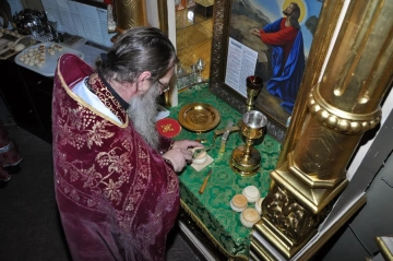Божественная литургия в храме Чуда Архистратига Михаила г. Новозыбкова