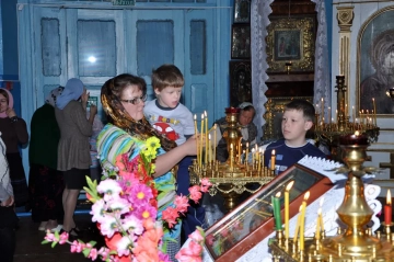 Местночтимое празднование в честь Иконы Божией Матери « Челнская» Местночтимое празднование в честь Иконы Божией Матери « Челнская»