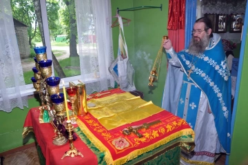 Местночтимое празднование в честь Иконы Божией Матери « Свенская» Местночтимое празднование в честь Иконы Божией Матери « Свенская»