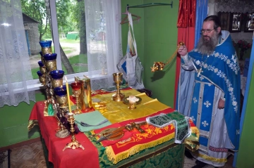 Местночтимое празднование в честь Иконы Божией Матери « Свенская» Местночтимое празднование в честь Иконы Божией Матери « Свенская»