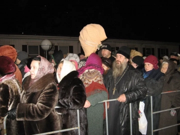 Паломничество в Храм Христа Спасителя к Поясу Пресвятой Богородицы Паломничество в Храм Христа Спасителя к Поясу Пресвятой Богородицы