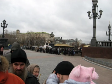 Паломничество в Храм Христа Спасителя к Поясу Пресвятой Богородицы Паломничество в Храм Христа Спасителя к Поясу Пресвятой Богородицы