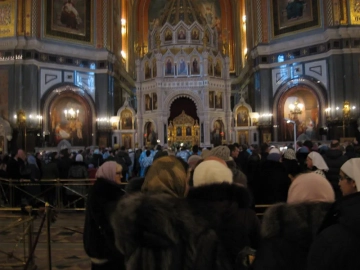 Паломничество в Храм Христа Спасителя к Поясу Пресвятой Богородицы Паломничество в Храм Христа Спасителя к Поясу Пресвятой Богородицы