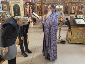 Совершение таинства Елеосвящения Совершение таинства Елеосвящения