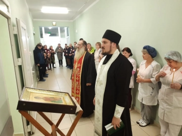 Принесение икон святых Великомучеников в храм села Сачковичи
